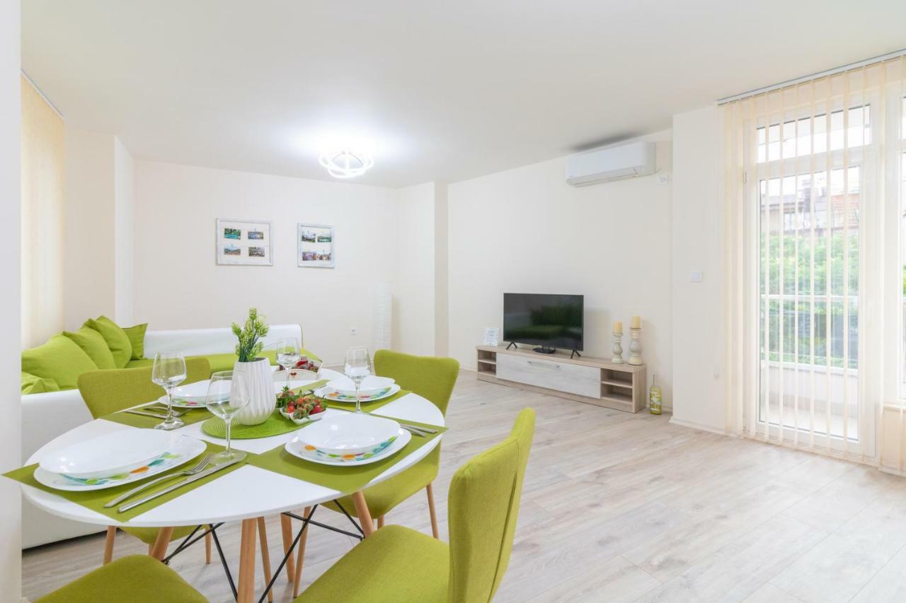 Domus Apartments Grand Plowdiw Exterior foto