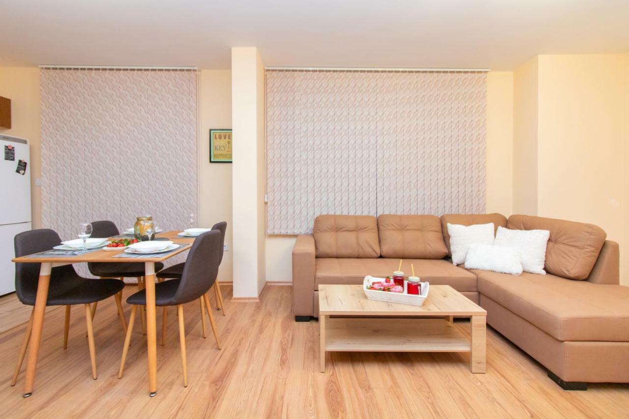 Domus Apartments Grand Plowdiw Exterior foto